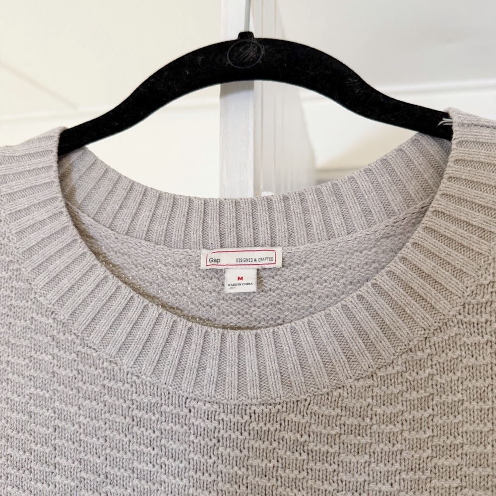 Gap Stitchy Oversized Pullover Sweater in Light Heather Grey - Picture 8 of 8